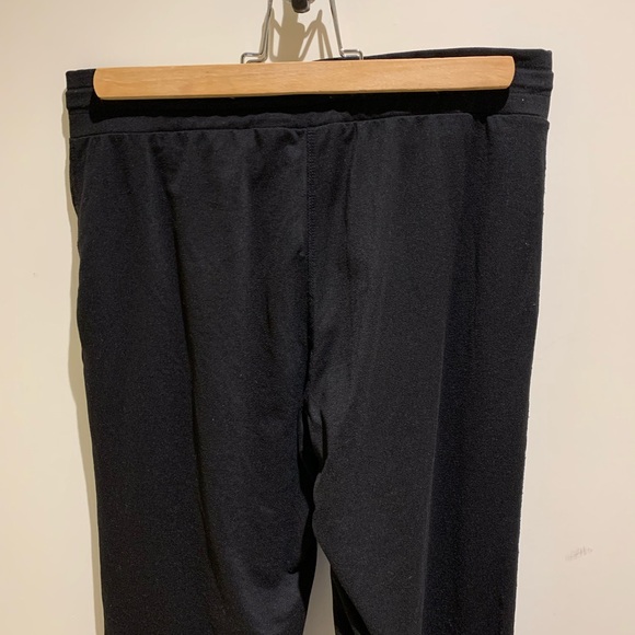 Vuori halo wide leg flare pant - Picture 7 of 8